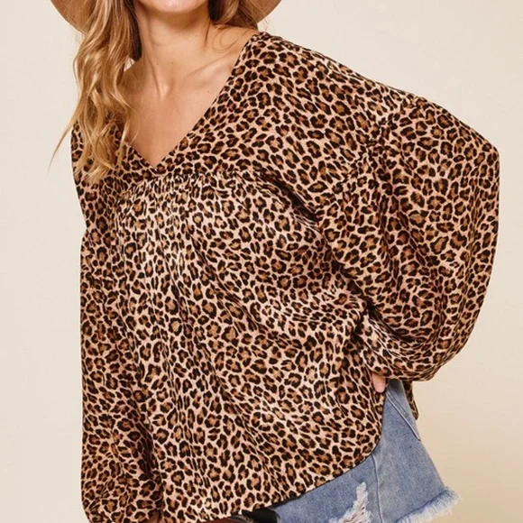 012 Boho Leopard Print Loose Fit Babydoll Top - Picture 2 of 6